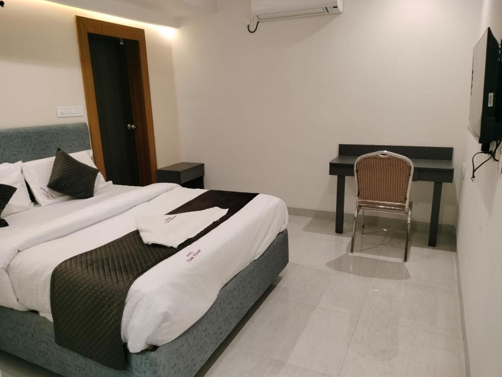 Hotel Paramount Visákhapatnam Kültér fotó