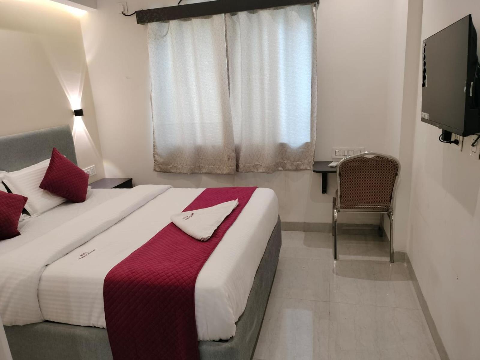 Hotel Paramount Visákhapatnam Kültér fotó